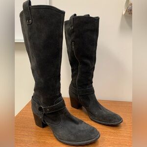 Born Natasha Buckle Charcoal Gray Knee-high Side-zip Heel Harness Boots Size 10